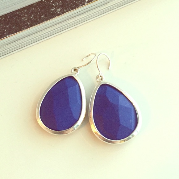 Never worn Chloe + Isabel teardrop earrings