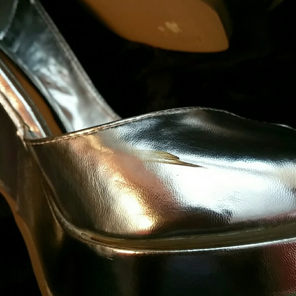 Silver sz8 Platform heels - Picture 4 of 4
