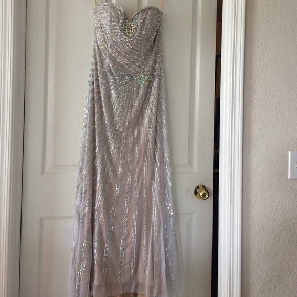 JOVANI EVENING DRESS