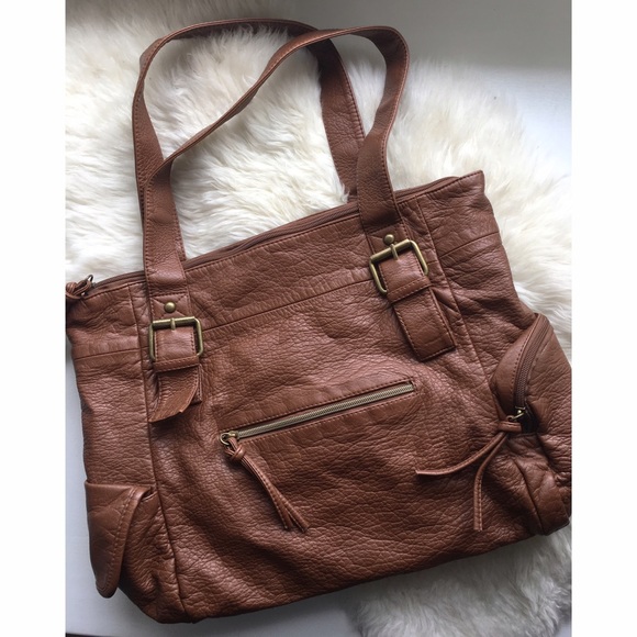 54 off Mossimo Supply Co Handbags Large Mossimo Purse from Emmy's