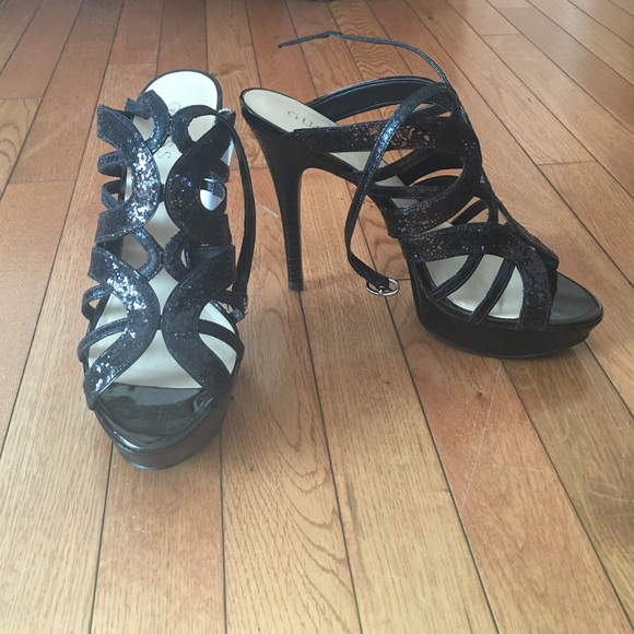 Guess sparkly heels