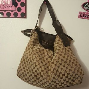 Authentic Distressed horsebit GUCCI purse w/duster