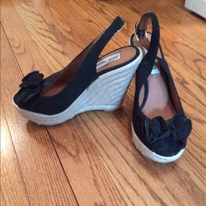 Steve Madden wedges size 6 barely worn!