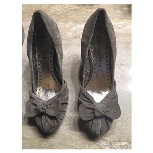 Gray Libby Edelman wedges