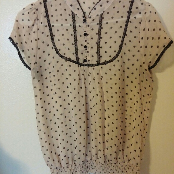 BOGO FREE Forever 21 blouse, very unique and cute!