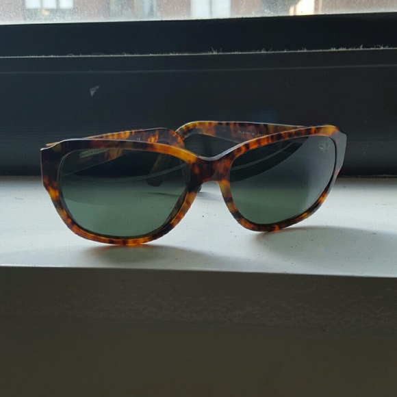 Ralph Lauren perfect tortoise sunglasses - Picture 3 of 3