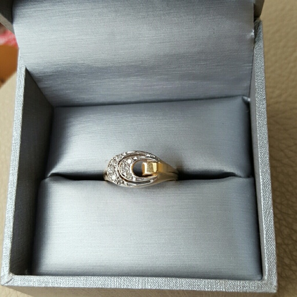 SOLD!!!! Diamond 14k gold ring, size 6.25