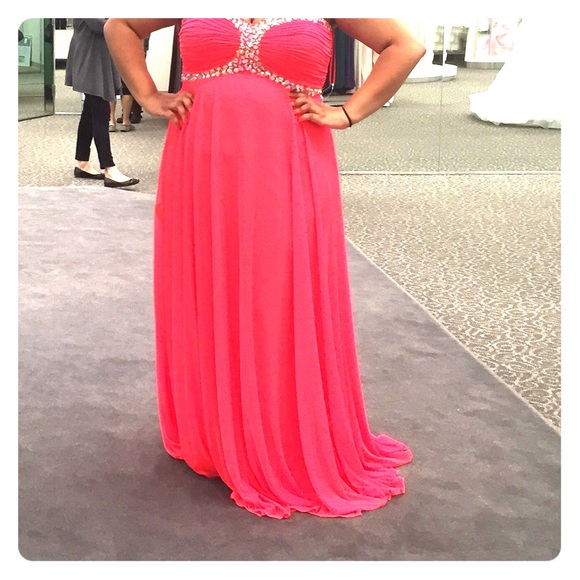 Floor length David's Bridal Prom Dress