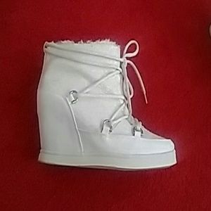 Juicy Couture Booties