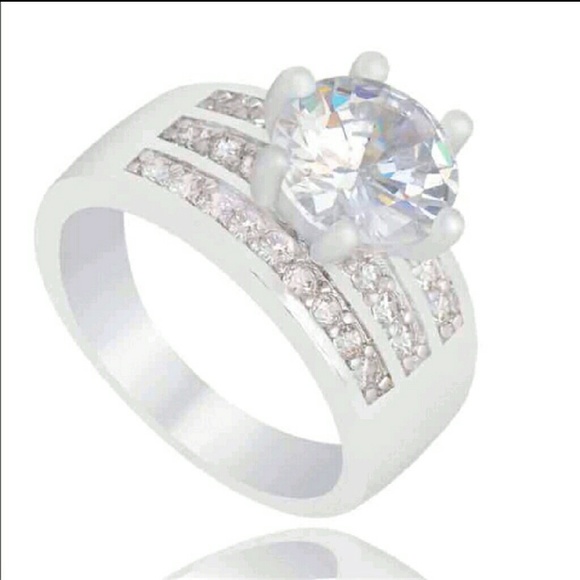 Size 7/ 3.5 CTW sim diamond Holiday party bling - Picture 6 of 8