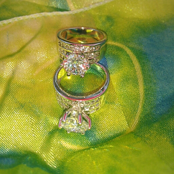 Size 7/ 3.5 CTW sim diamond Holiday party bling - Picture 5 of 8