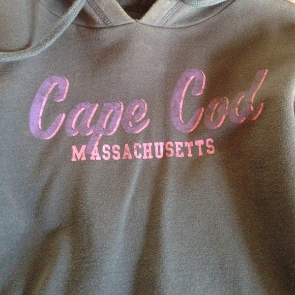 Cape cod hoodie - Picture 2 of 2