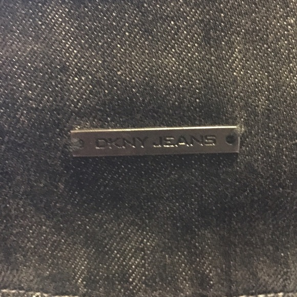 Vintage DKNY Blk Distressed Denim Mini sz M - Picture 4 of 4