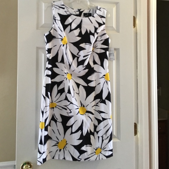 Daisy dress