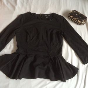 Black 3/4 sleeve peplum top