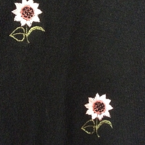 Cardigan - Picture 3 of 4