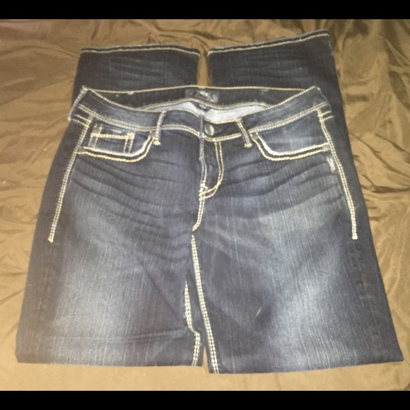 4).  Women's Silver Jeans