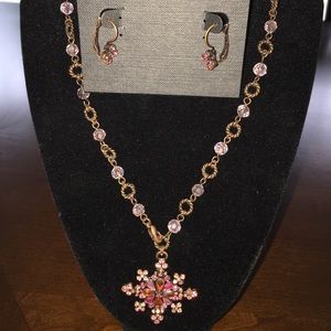 Necklace and earring set