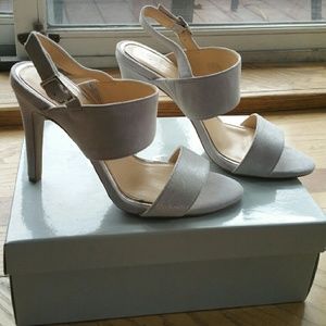 Never worn! Jessica Simpson Heels