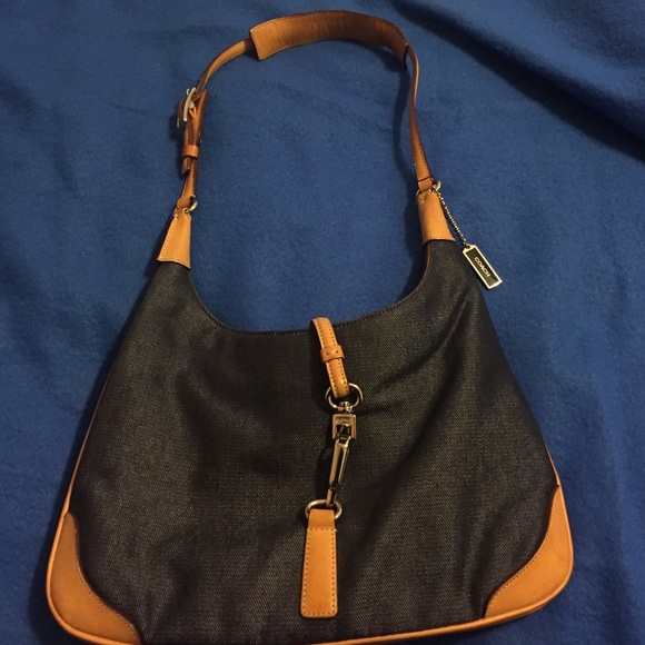 Coach hand bag