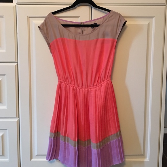 American Eagle Spring Dress - Picture 1 of 3
