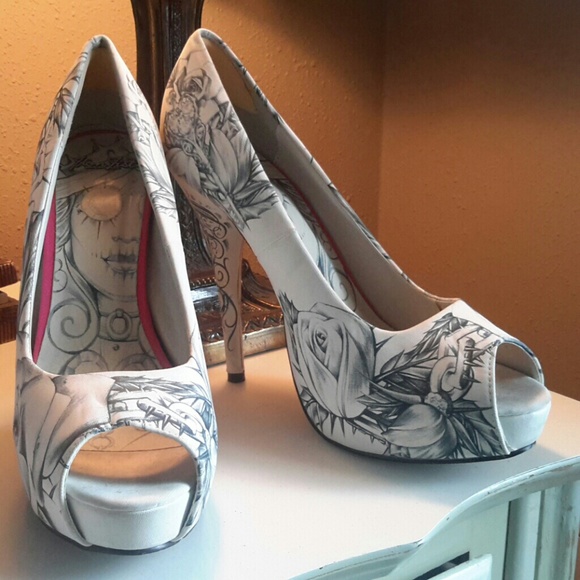 iron fist shoes sale