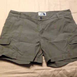 North Face shorts size 10