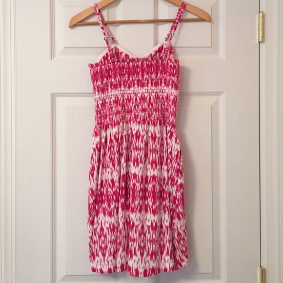 Sundress - Picture 3 of 4