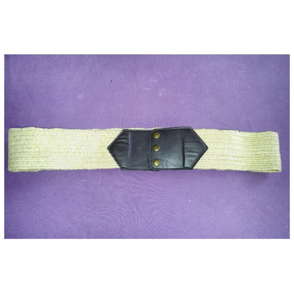 Like NEW Torrid Belt size 1/2