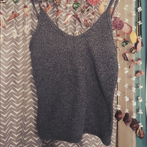 Grey crop top