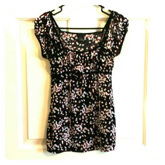 Comfy polyester spandex blend top