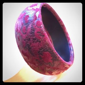 Velvet brocade bracelet