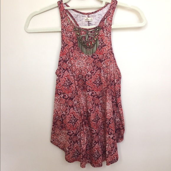 Cute Detailed Tank from Hollister