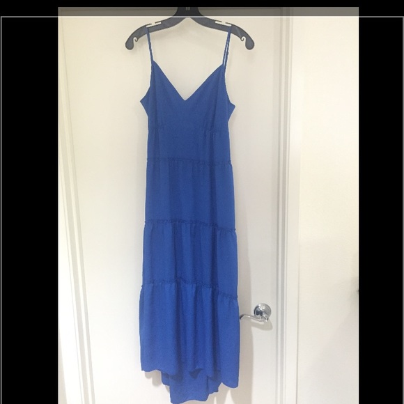 BCBG Tiered Hi-Lo Maxi Dress
