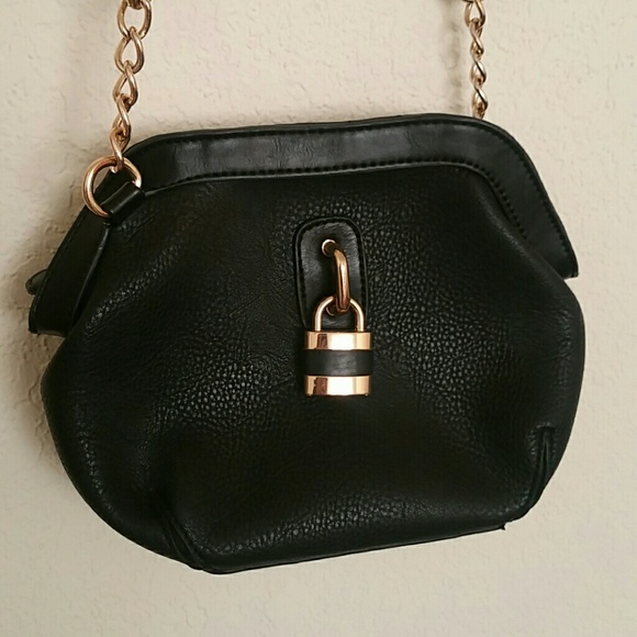 Handbags - Bucket purse
