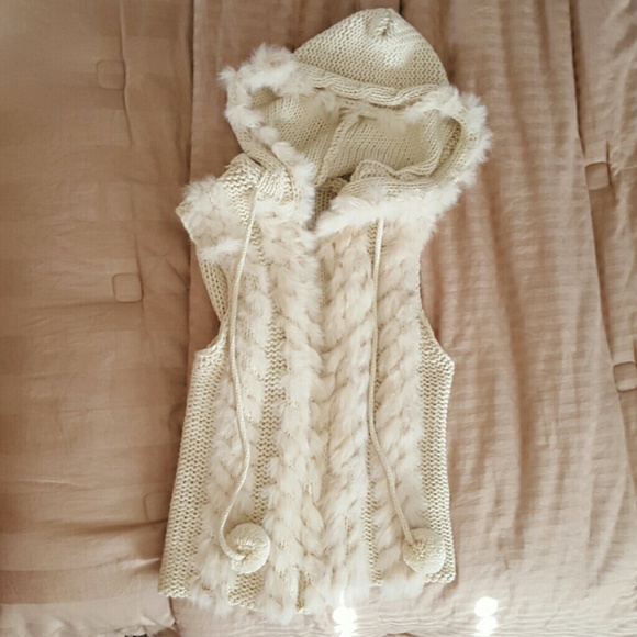 Fur vest