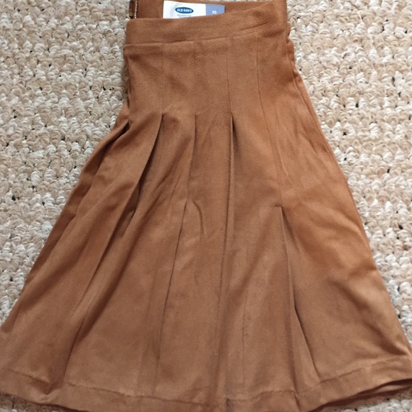 Old Navy Faux-Suede Pleated Mini Skirt