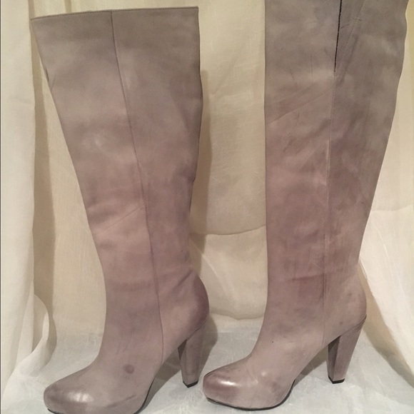 NEVER WORN Calvin Klein Selma Boots Sz 8.5M