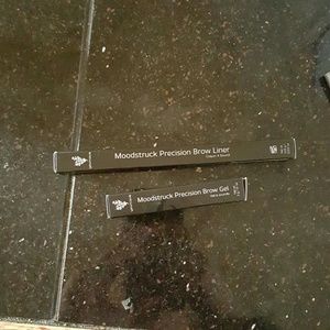 Younique brow set, NEVER opened