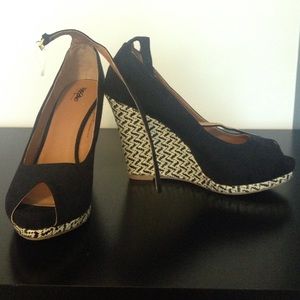 Mossimo Aztec Peeptoe Wedges