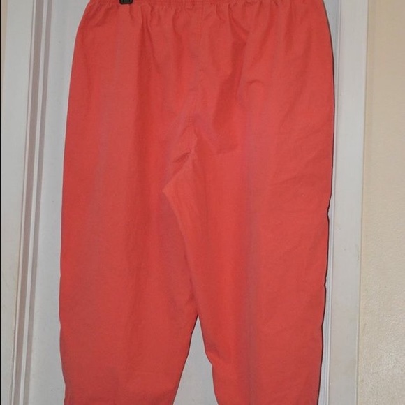 "SOLD". Kim Rogers Capri Pants size 2X - Picture 2 of 2