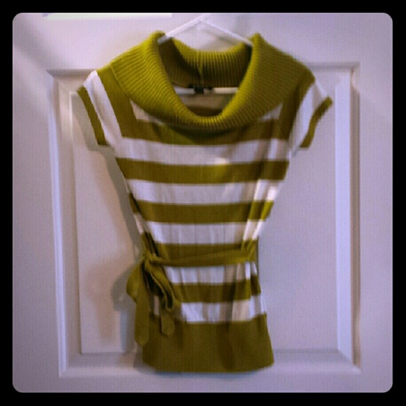 Knit Top - Picture 1 of 2