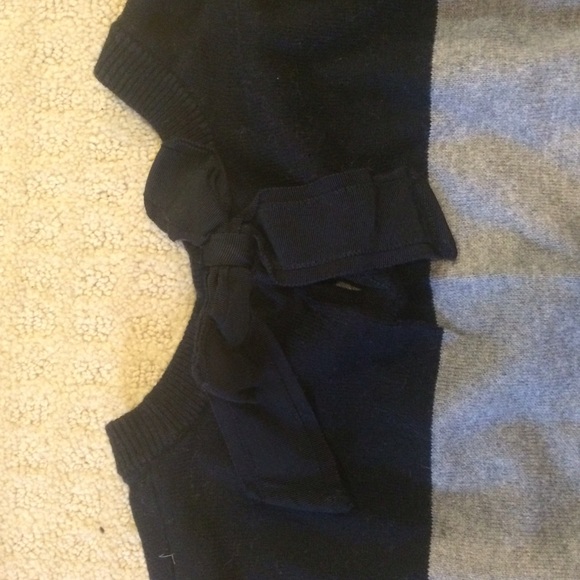 Stripe sweater bundle - Picture 2 of 4