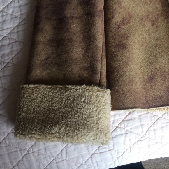 Jacket - Picture 3 of 4