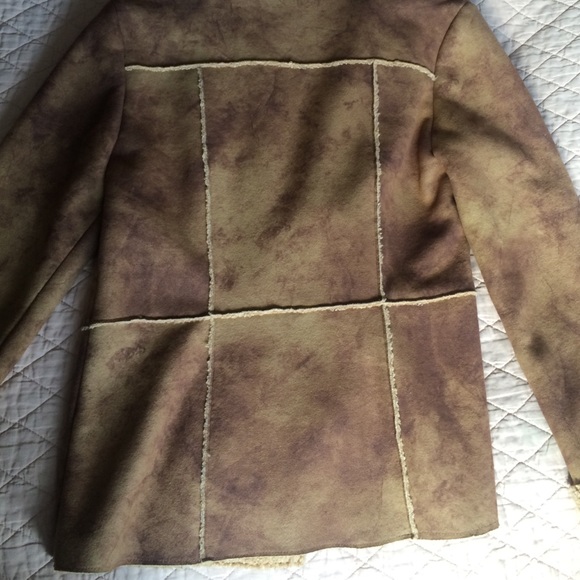 Jacket - Picture 4 of 4