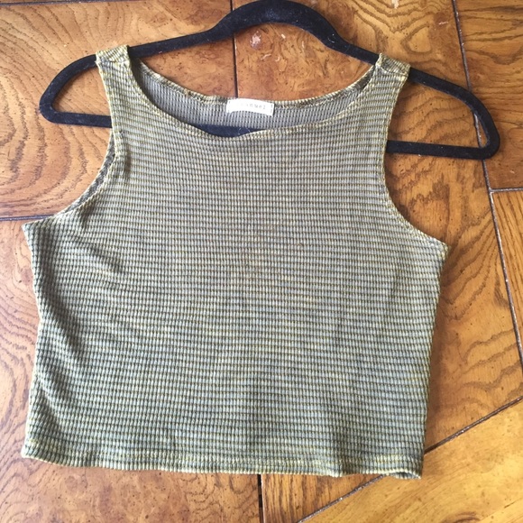 Green crop top