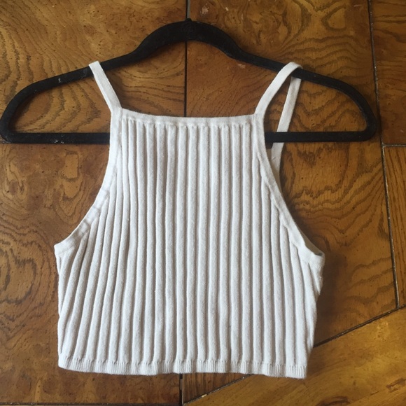 Cream/beige crop top
