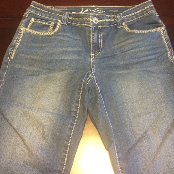 INC capris jeans curvy fit