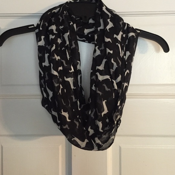 Black and white Dachshund infinity scarf