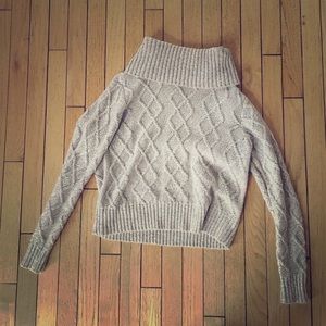 SUPER CUTE VINTAGE SWEATER~